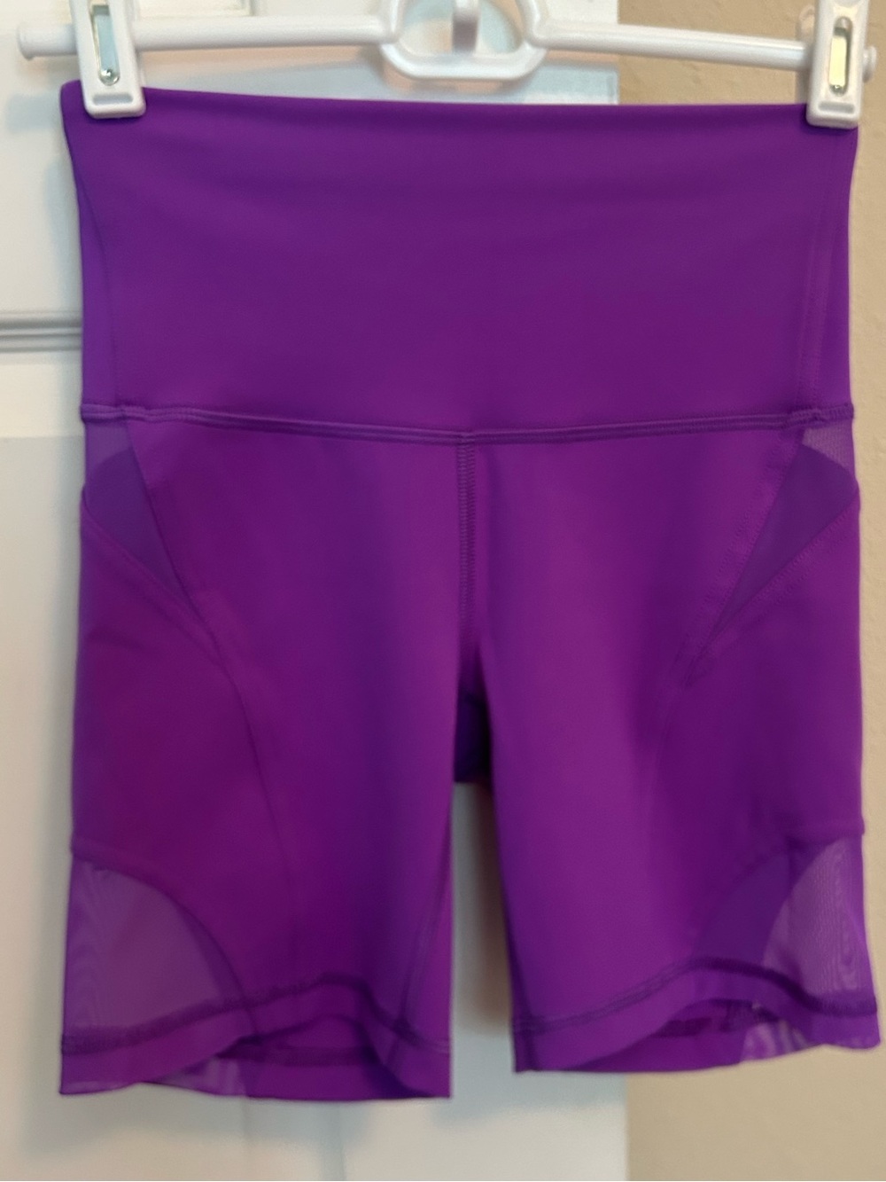 Lululemon Wunder Mesh Panel High Rise Athletic Biker Shorts 6” Inseam